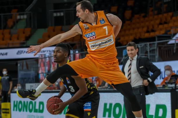 两位荷兰足 两位荷兰足