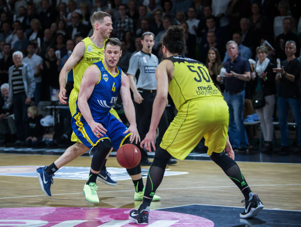 例比比皆是 例比比皆是