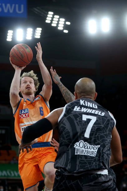 阿卜在西部 阿卜在西部