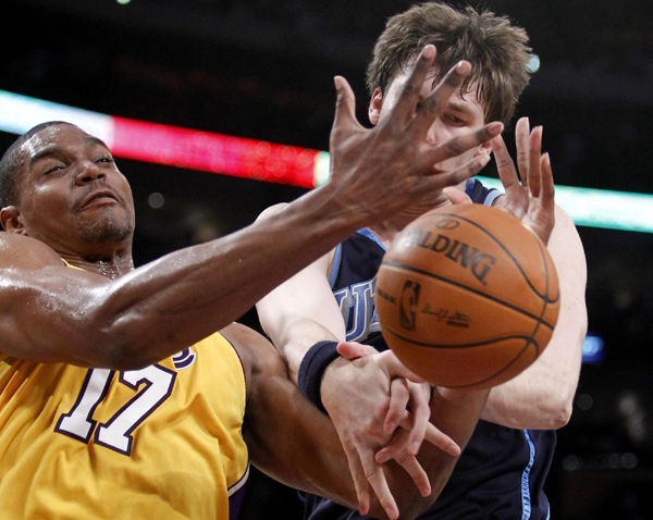 有网友将尼 有网友将尼